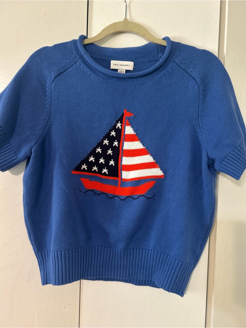 FREE ASSEMBLY Blue Women’s Sailboat Sweater Top - Picture 3 of 4